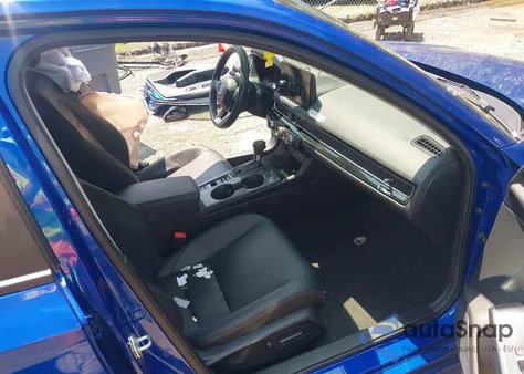 2023 Honda Civic Touring z USA, uszkodzony, nr VIN 2HGFE1F90PH307537